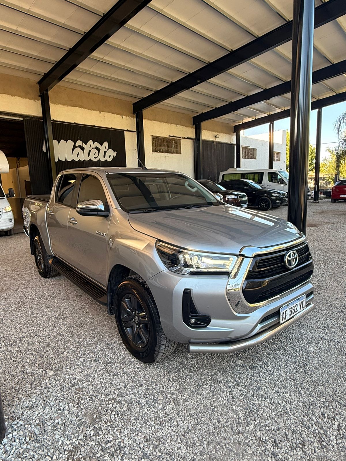 TOYOTA - HILUX SRV  - 4X2 AUTOMATICO - 2022